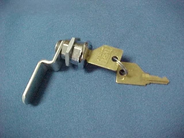 STERIS P117909-875 Lock & Key Kit - 8749