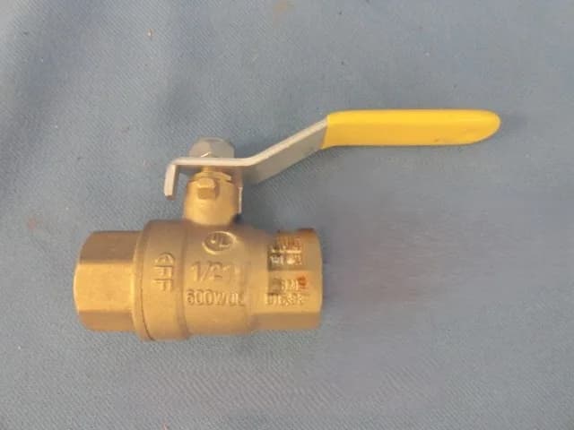 GETINGE 58945 Drainage Ball Valve 1/2"NPT - 3256