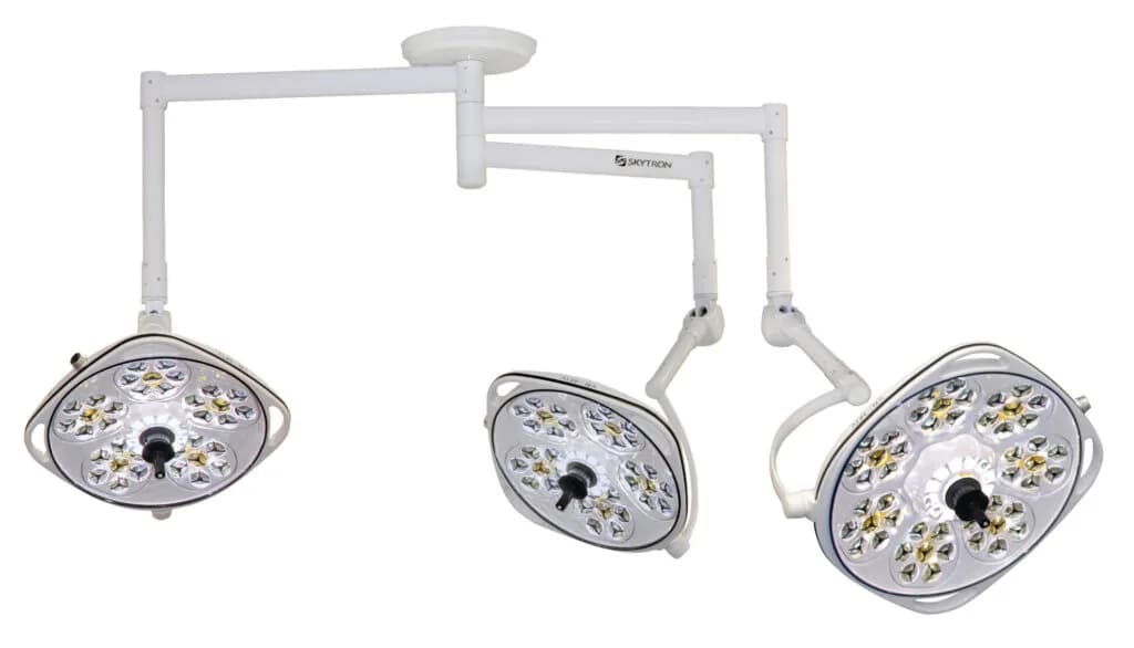 Skytron Aurora Four Surgical Light