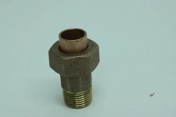 STERIS P044846-091 Union Sweat to Threaded 1/2" NPT - 7432