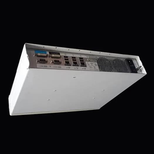 GE Medical CIC Pro Central Station with (8) DASH 4000 Bedside Monitors