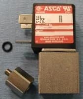 STERIS P129353-526 Solenoid Valve 3-Way 1/8" - 2112